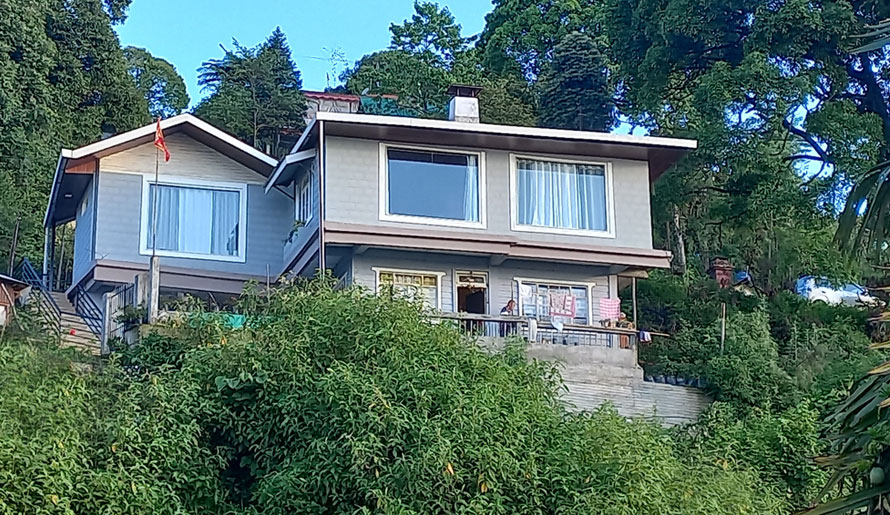 Takdah Villa